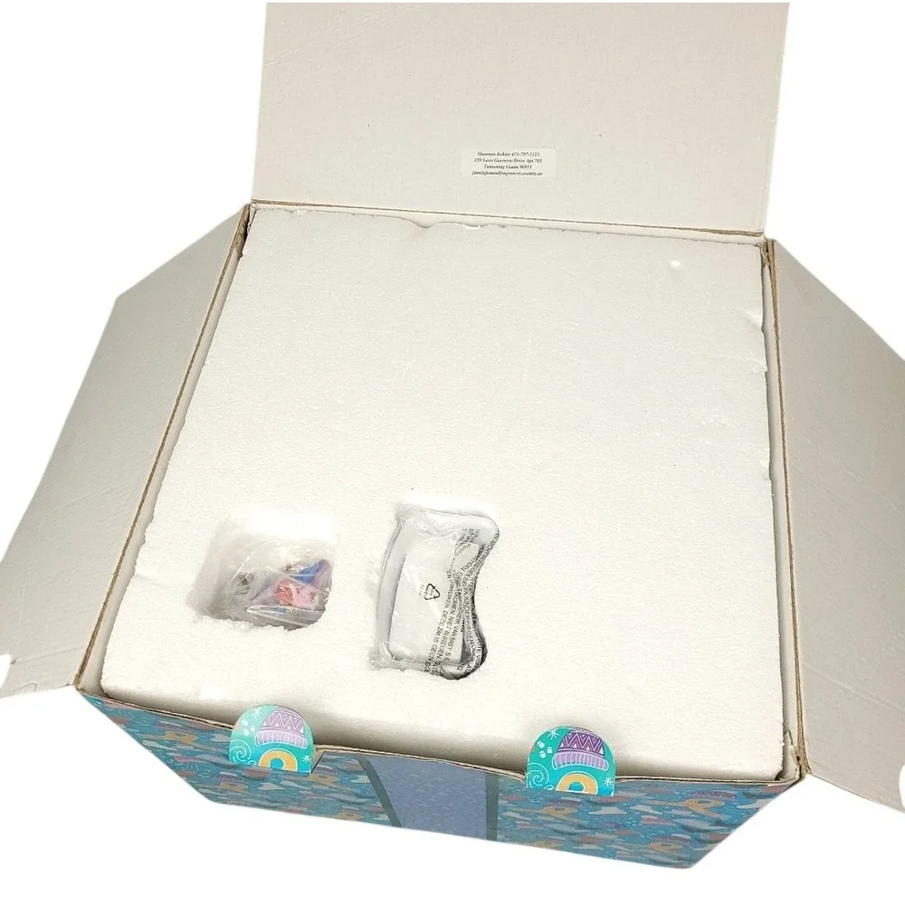 Scentsy Skate The Day Away 2021 Holiday Warmer w/ Moving Skaters Xmas Open Box